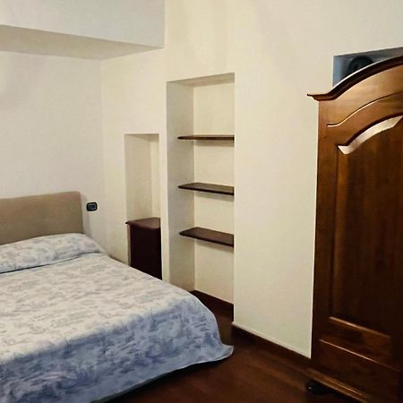 Charming Flat, Central And Close To Metro Milaan Buitenkant foto